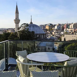 oteli̇ zi̇yaret edi̇n